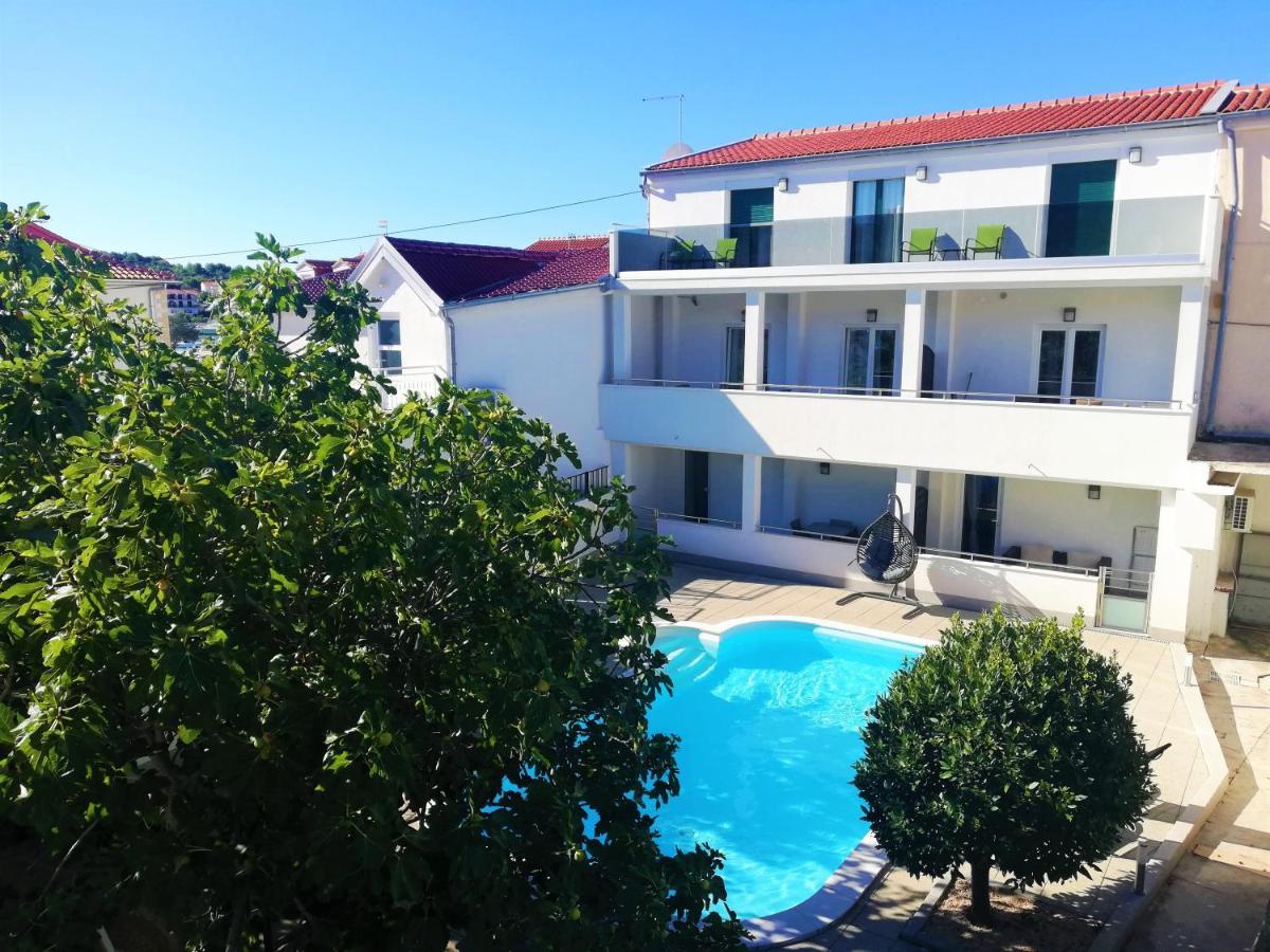 Stars Palace - Apartments And Rooms Йезера Екстериор снимка
