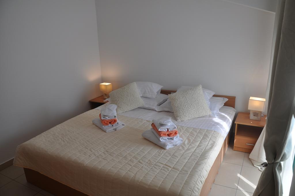 Stars Palace - Apartments And Rooms Йезера Екстериор снимка
