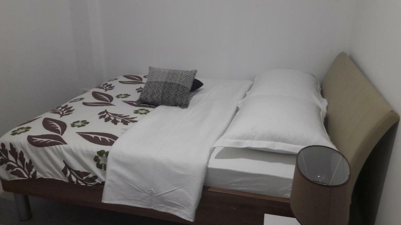 Stars Palace - Apartments And Rooms Йезера Екстериор снимка